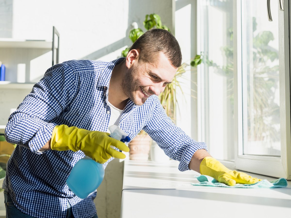 Featured01 Factors To Consider While Hiring a Commercial Cleaning Service Company