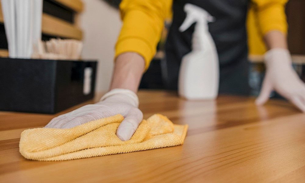 thumbnail_image How to Remove Paint Stains from your Tiles & Grout